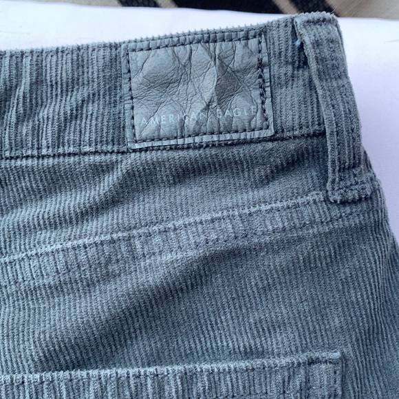 American Eagle Outfitters Superstretch charcoal gray corduroy pants size 4 - Picture 8 of 10
